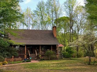18246 Farmview Ln, Windsor, VA 23487