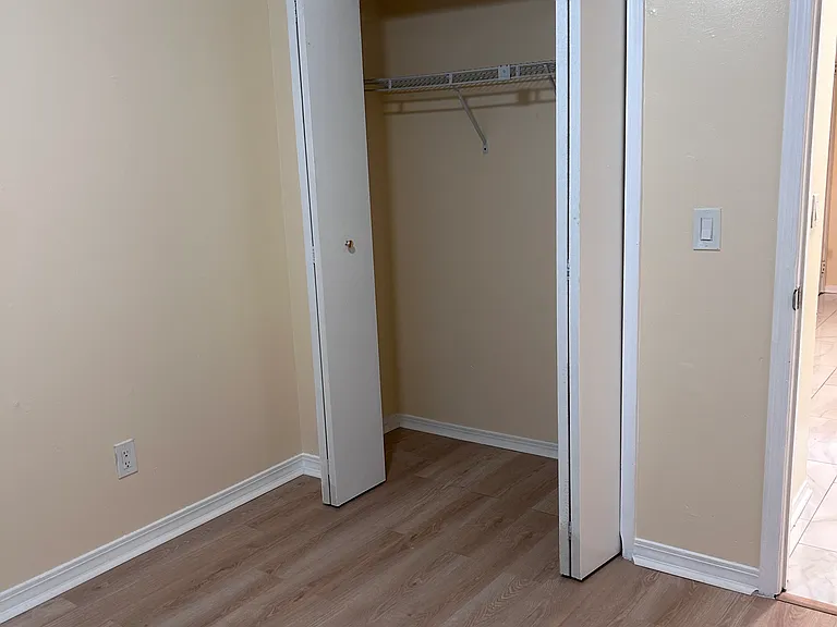 5805 Liska Dr — Photo 53