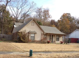 3868 Kennings Dr, Memphis, TN 38125