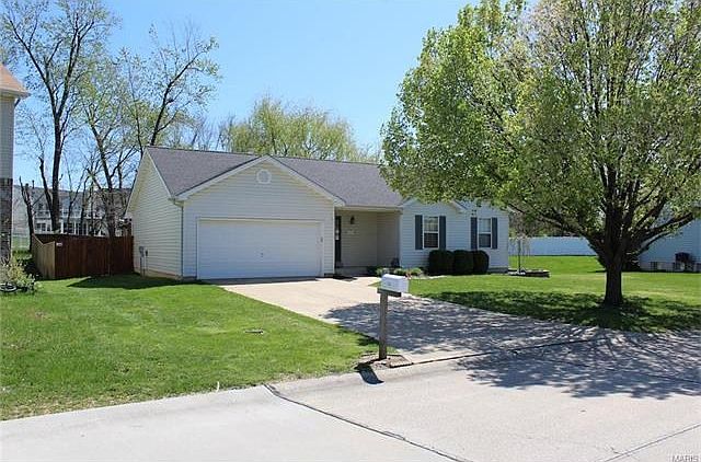 1208 Begonia Drive