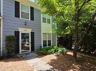 2507 Queen Anne Ct, Sandy Springs, GA 30350
