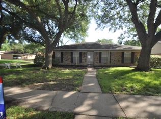5826 Autumn Forest Dr, Houston, TX 77092