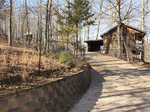 5th image of 9118 Summer Shade Rd