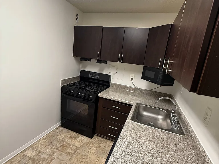 Horizon House — Photo 47