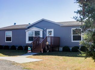 3621 Cedar Rd, Milford, KS 66514