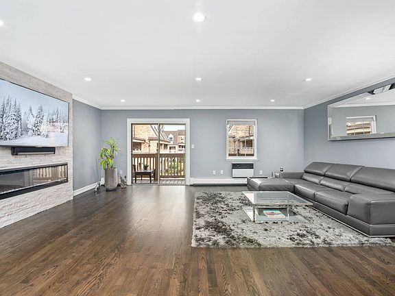 2nd image of 20607 Lori Dr APT 2