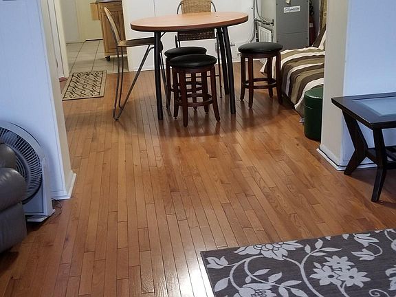 3rd image of 1553 W Chicago Ave #2