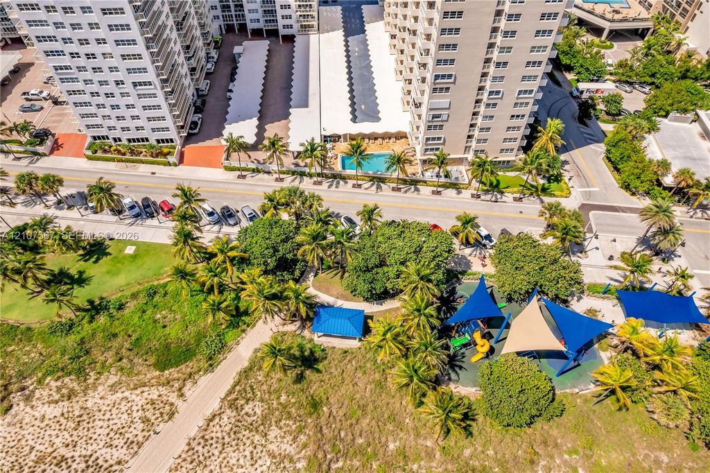 133 N Pompano Beach Blvd #Penthouse 6, photo 5