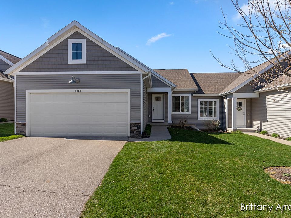 1st image of 3464 Devonwood Dr NE #6
