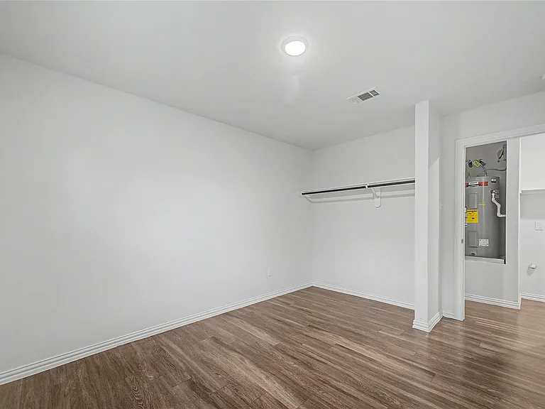 5409 Nielan St #B — Photo 21