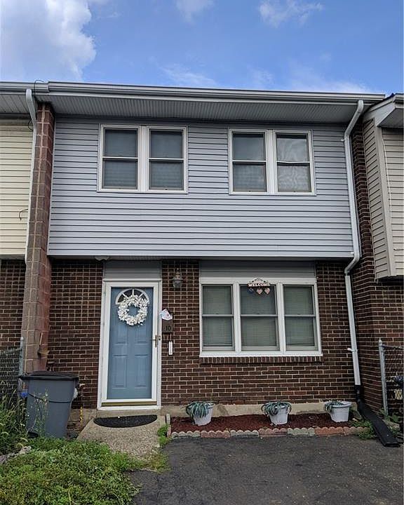 1st image of 10 McLaughlin Ave