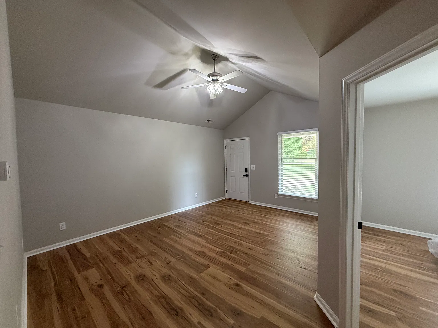 Bell Rd, Kings Mountain — Photo 3