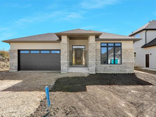 76 Belleview Dr, Kingsville, ON N0R 1B0