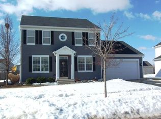 2923 Fairmont Ave, Aurora, IL 60503