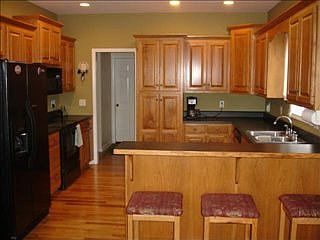 2nd image of 650 Summerlin Dr