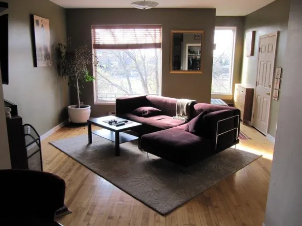 703 Laurel Ave APT 4E, Saint Paul, MN 55104