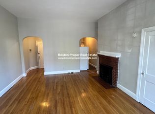 456 Beacon St APT 2, Boston, MA 02115