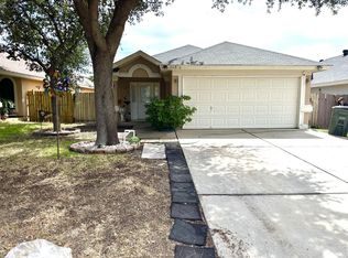 11133 Escandon Dr, Laredo, TX 78045
