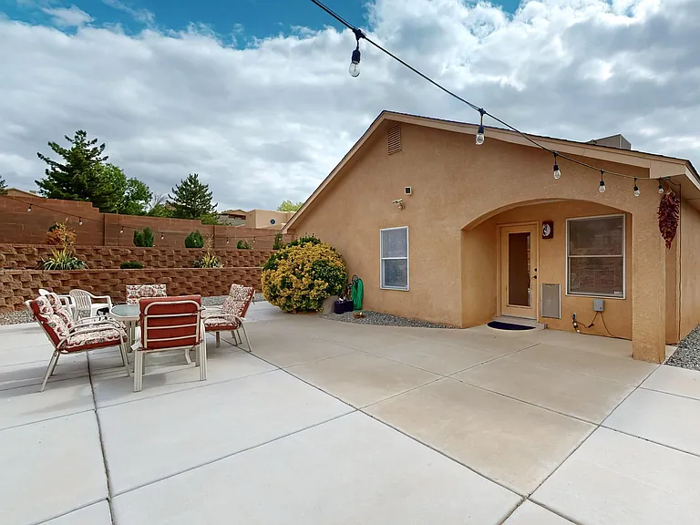 10543 Portofino Dr NW — Photo 34