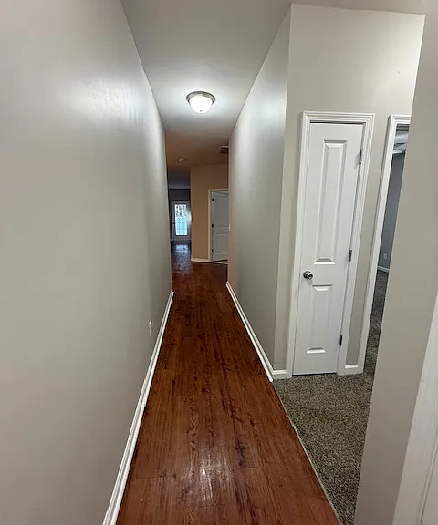 Summit Pointe Apartments — Photo 24