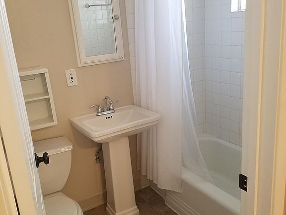 4th image of 5179 Redstone Dr