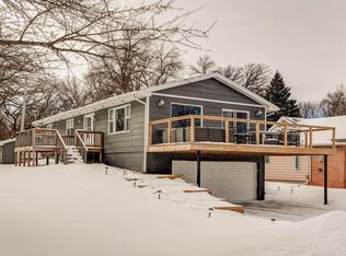 177 Helms Dr, Arnolds Park, IA 51331