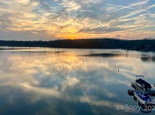 7332 Lakefront Dr UNIT 10, Charlotte, NC 28278