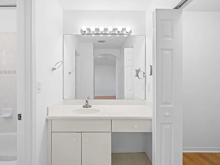 14261 SW 126th Pl — Photo 28