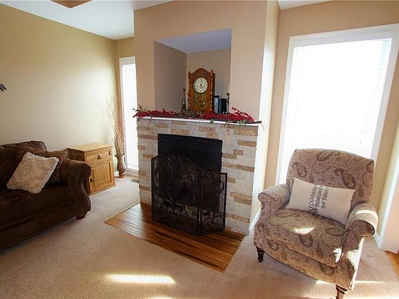 5th image of 2210 Rock Creek Dr
