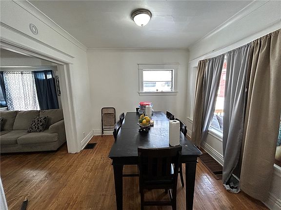 5th image of 81 Lenox St