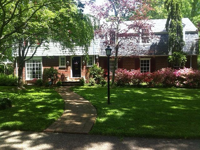 Front view of 5409 Springlake Way