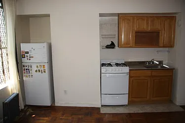 Rented by Lang Realty LLC