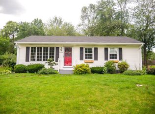 70 Benedict St, West Springfield, MA 01089