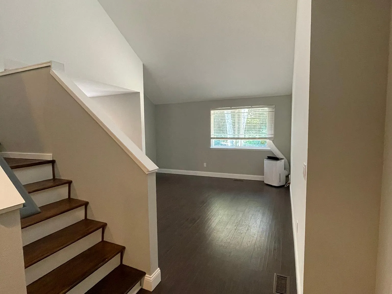 9609 Chapel Hill Rd — Photo 4