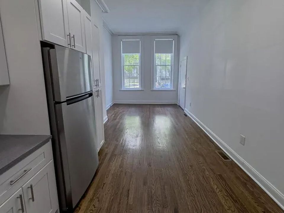 1st image of 1616 Spruce St #1FF