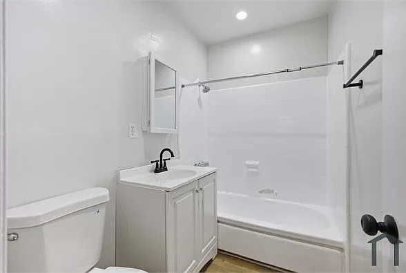 4170 Inglewood Blvd #1 — Photo 7