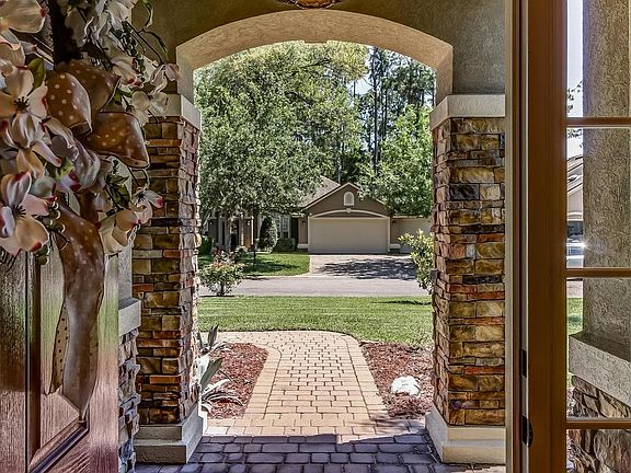 4th image of 653 Santa Maria Dr