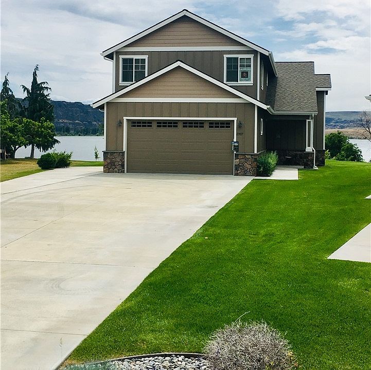 1st image of 23927 Crescent Bay Dr NW