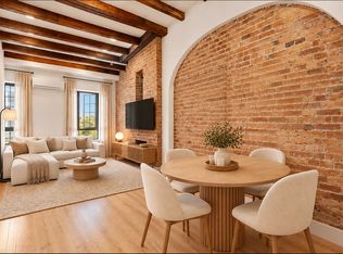 107 Berry St #2D, Brooklyn, NY 11249
