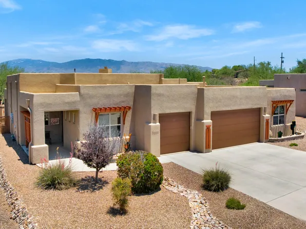 2466 N Wrens Nest Pl, Tucson, AZ 85715