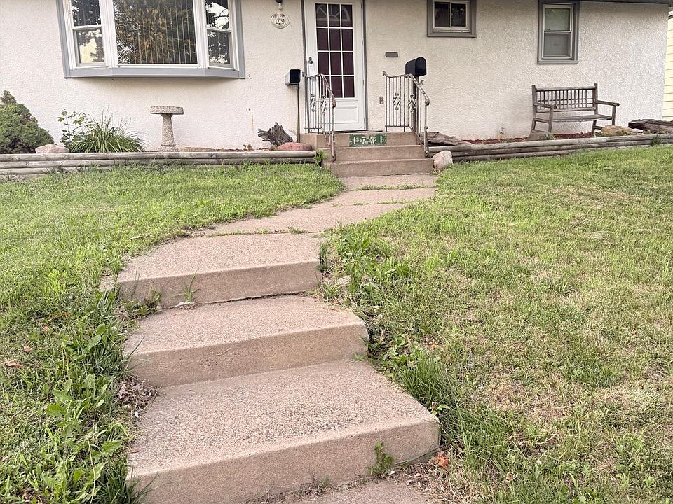 1st image of 1731 California Ave E