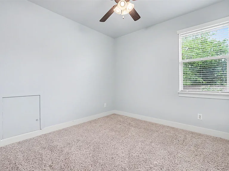 3319 Dalton St — Photo 28