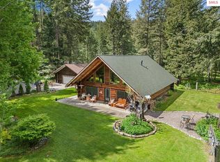 1639 W Hillsdale Rd, Athol, ID 83801