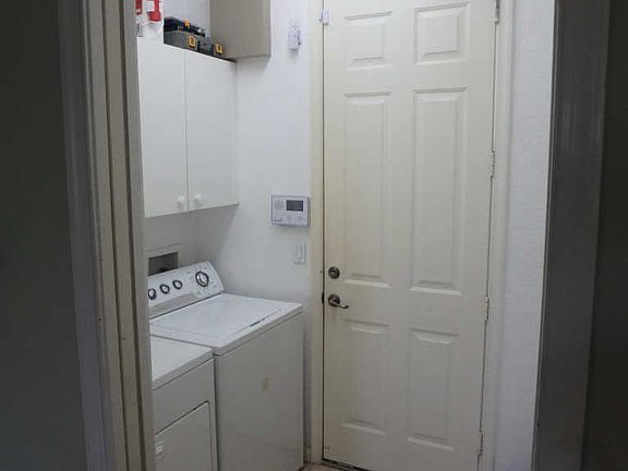 5th image of 2206 SW Portsmouth Ln