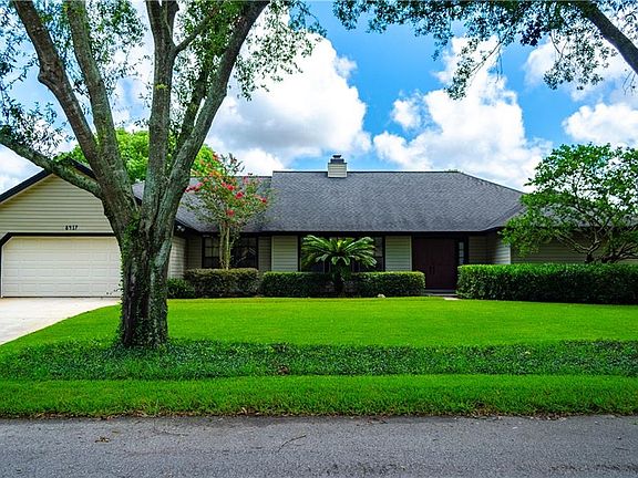 2nd image of 8417 Lost Lake Dr