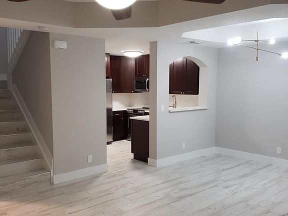 4th image of 2938 Hope Valley St