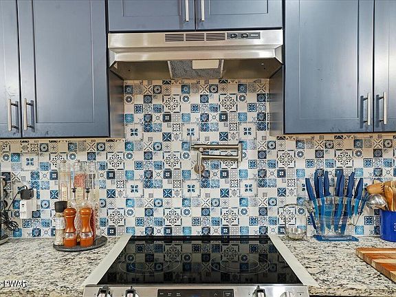 3rd image of 4125 Winchester Way