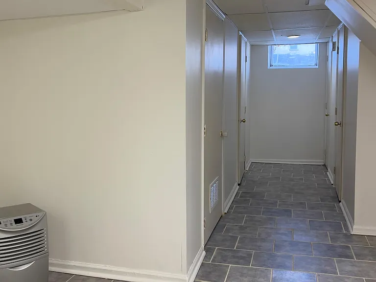 3405 Brunswick Ave — Photo 24