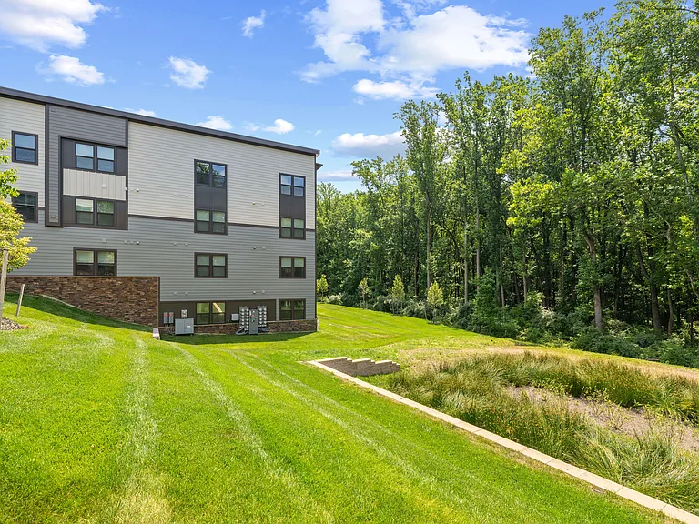 10391 Resort Rd #M — Photo 27