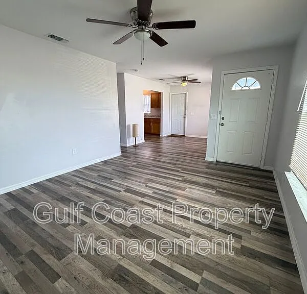 1801 S Palmdale Ct — Photo 13